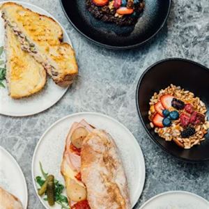 Café Classics & Coffee