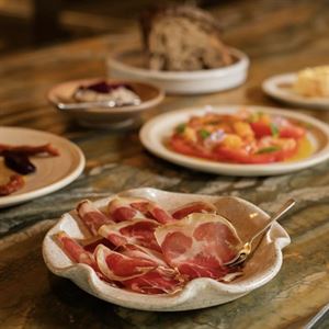 The Woodshed, Kin Kin - Modern Australian Restaurant Menu, Phone ...