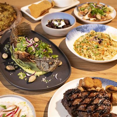 Poolhouse Bar & Kitchen