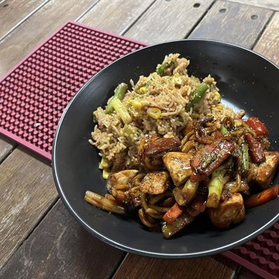 Oasis Hotel Cloncurry