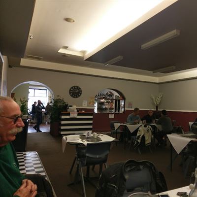 Royal Oak Hotel - Home of Minh Khoi Vietnamese