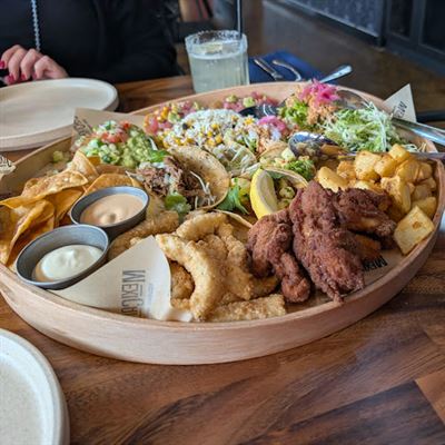 MexiCam's Restaurante + Fiesta