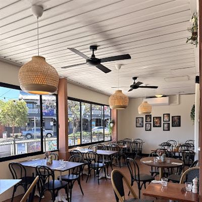 Wattlewood Espresso, Kitchen & Bar