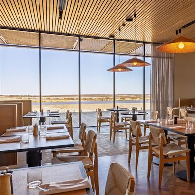 Kutjera Restaurant & Bar