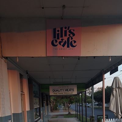 Lili's Cafe