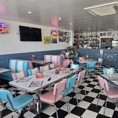 Seaview Retro Diner
