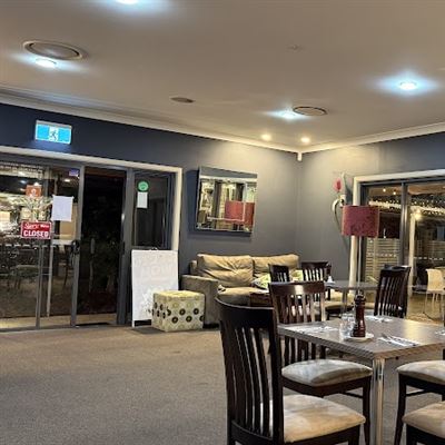 Daisy Cafe and Restaurant