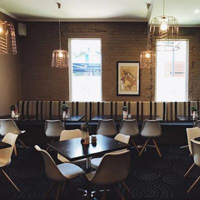 Crossroads Restaurant