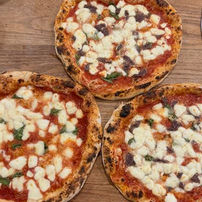Neapolitan Pizza Catering