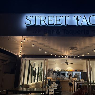 Street Taco Bar & Taqueria