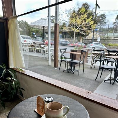 Honey Lane Cafe