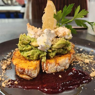 The Eve Cafe & Bar