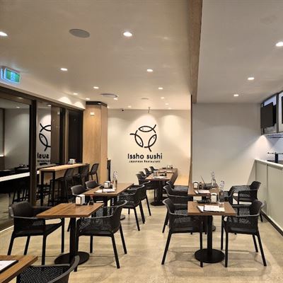 Issho sushi - Carseldine
