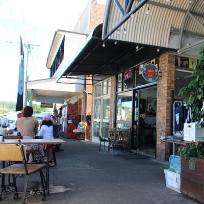 Side B Cafe