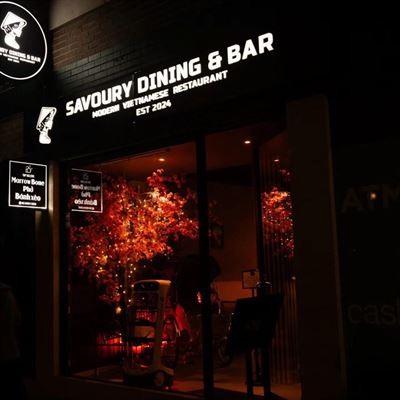 SAVOURY DINING & BAR