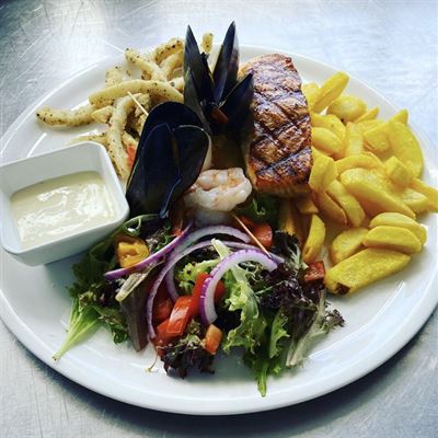 Toscano Italian Kitchen & Wine Bar
