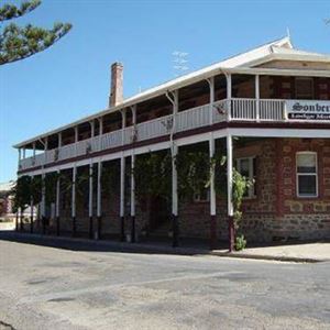 Sonbern Lodge Motel