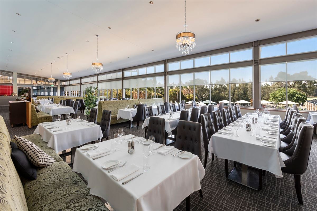 Crowne Plaza Hotel Hunter Valley, Lovedale Reviews, Phone, Bookings