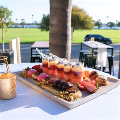 Gusti Restaurant & Bar