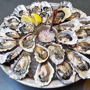 most popular seafood restaurants near me