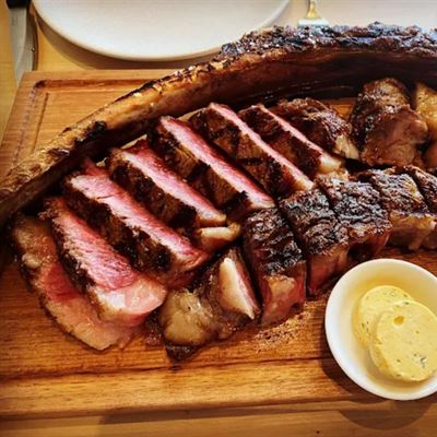A Hereford Beefstouw Adelaide