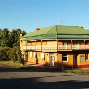 Settlers Arms Hotel
