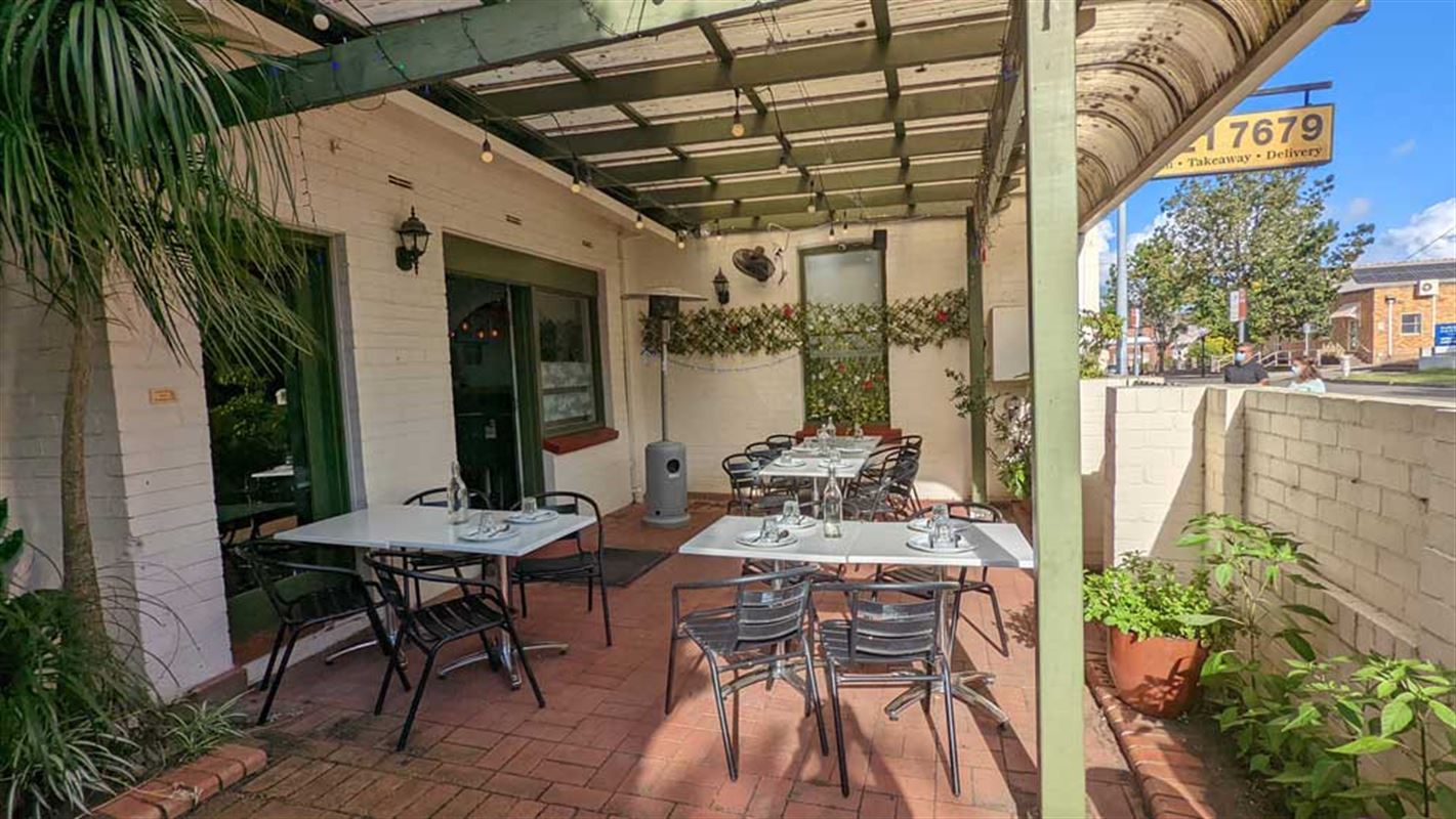 Silver Spoon Thai Restaurant, Nowra Thai Restaurant Menu, Phone