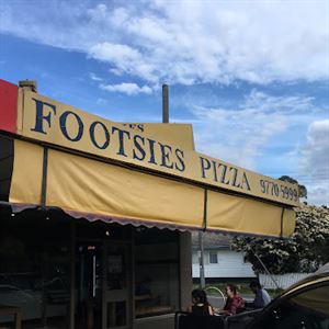 Footsie's Pizza