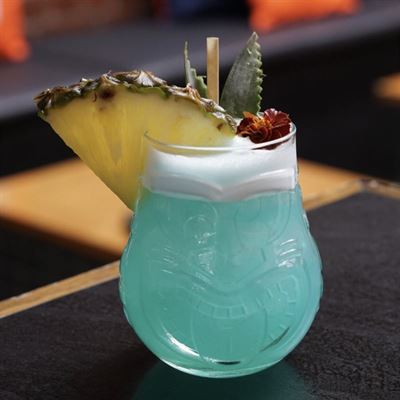 Union Electric Bar & Rooftop Gin Garden