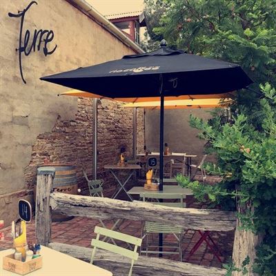 Terre Cafe & Bar