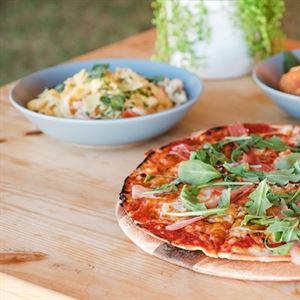 68189/hero-300.jpg Claremont Pizza
