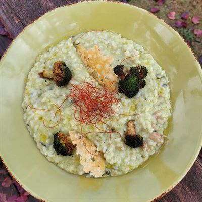 Salute Pizza & Food at Lupo's