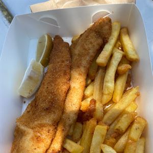 Coombabah Fish Chips & Burgers