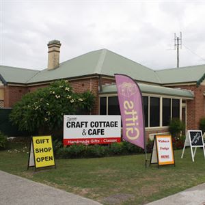 Cottage Cafe & Craft Centre