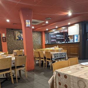 Handi Lazeez Indian Restaurant
