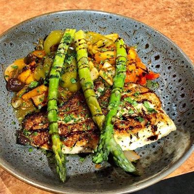 Zuccaro Trattoria Pizza Bar