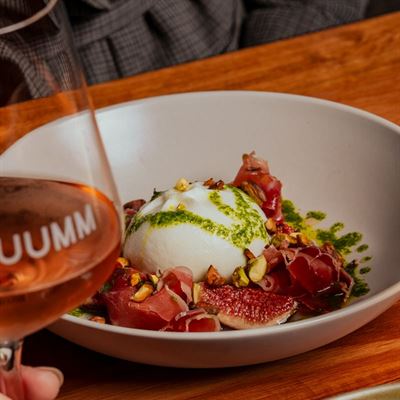 Mount Macedon Winery