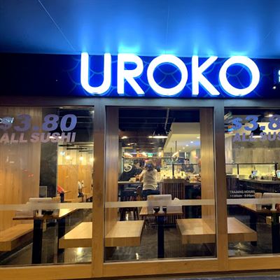 Uroko sushi on train