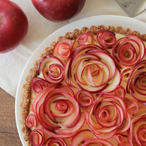 Apple and Cinnamon Tart with Almond Meal