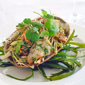 Steamed Abalone with Shitake Mushroom & Sesame Dressing