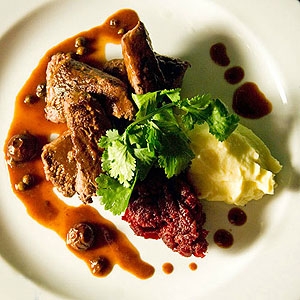 Slow Braised Beef Cheeks served with Bacon Clapshot Puree & Red Wine Jus