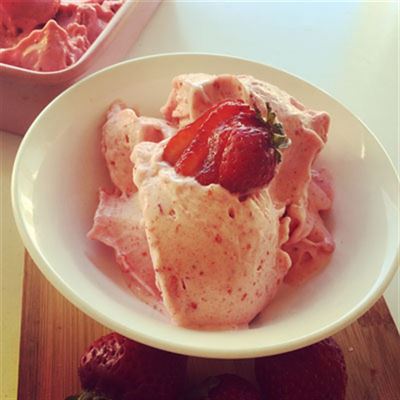 Strawberry Ice Cream - Recipe by Alison Wright