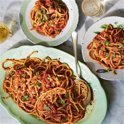 Chilli Crab Spaghetti - Recipe by Shu Han Lee