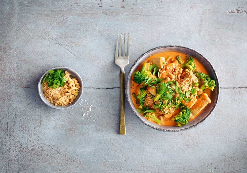 Chicken, Broccoli Curry with Coconut Topping - Recipe by Dr Thomas Kurscheid