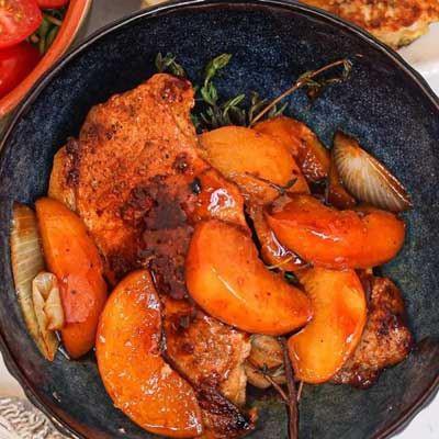 Slow-cooker Pork Chops and Peaches