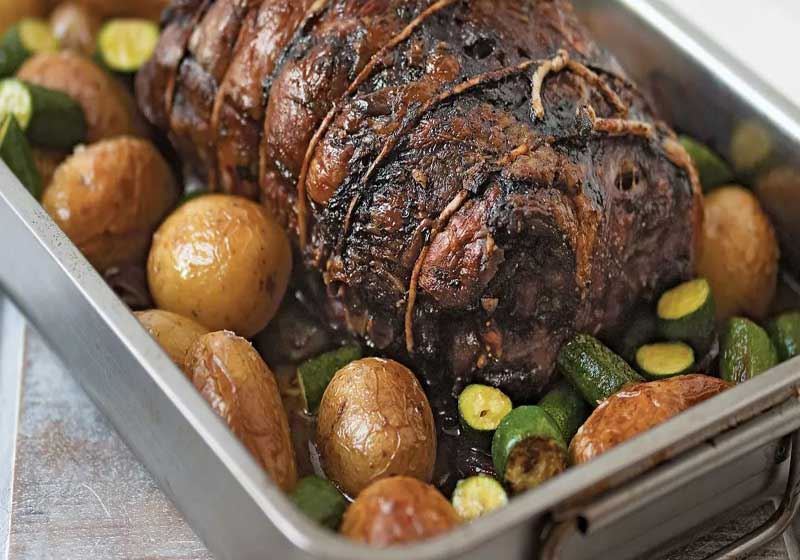 Pot-roasted Lamb with Figs