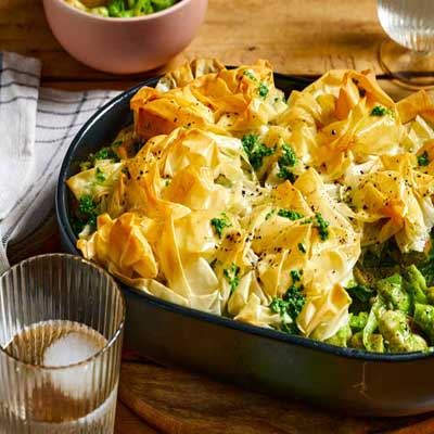 Healthy Chicken, Pumpkin and Spinach Pesto Pie
