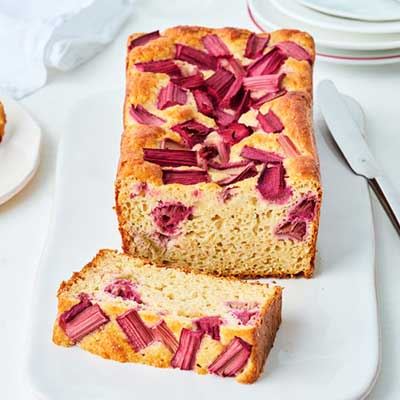 Lemon and Rhubarb Yoghurt Cake