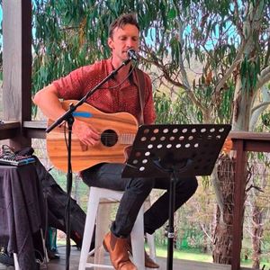 Wine, Food and Jared Brentnall at Wombat Forest Vineyard