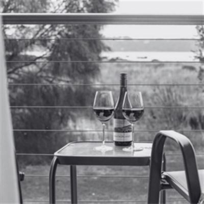 The Bay Bistro & Bar